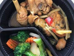 老坛酸菜鸡块饭-肯德基(大连金三角店)