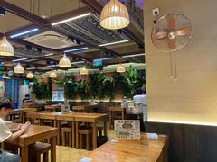 -云阿蛮云南生烫牛肉米线(奉贤路店)