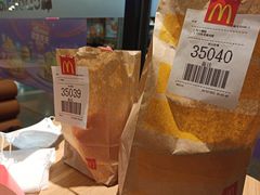 -麦当劳(百联西郊购物中心店)