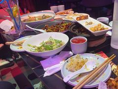 -粉墨特色菜·烧烤音乐酒馆