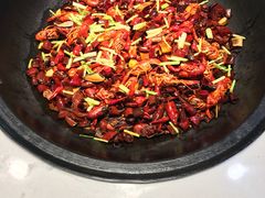 -赶海部落海鲜城(海阳路店)