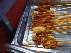 -钢管厂五区小郡肝串串香(蜀都万达店)