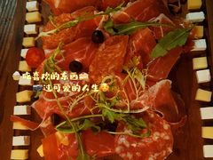 -SISTERS BAR RESTAURANT川意酒馆(嘉善老市H楼店)