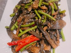 -闫府私房菜·百年鲁菜(恒隆店)