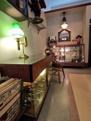 -IMUSE BARBER SHOP