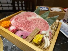 -山川小町·极番烧肉(新地假日广场店)