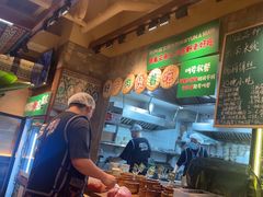 -云阿蛮云南生烫牛肉米线(奉贤路店)