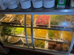 自助取餐区-叁益灌汤包(大润发店)