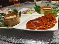 梧桐四味烤鸭-梧桐北京烤鸭·铜锅涮肉(海岸城店)