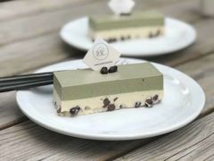 抹茶蜜豆慕斯-彳亍咖啡·这里(水湾路店)