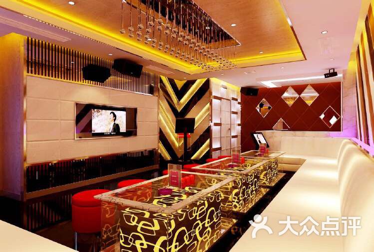 彦强海鲜自助火锅