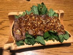 薄荷牛肉卷-一坐一忘云南菜(嘉里中心店)