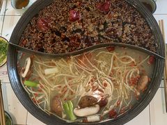 -石灰市老火锅(北滨路店)