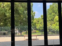 -J Create城市露营咖啡·简餐·宠物(上海动物园店)