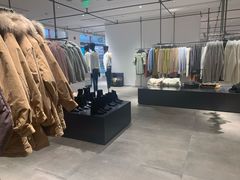 -URBAN REVIVO(荟聚中心店)