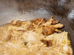 招牌地锅鸡-三里屯土灶炖公鸡地锅鸡(江东店)