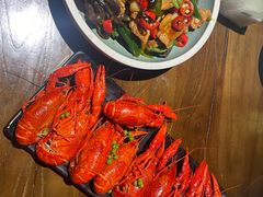 -聚汇三少·龙虾·中餐厅(莫邪路新天地店)