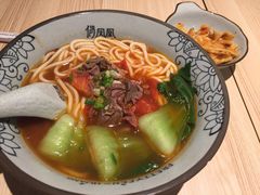 -俏凤凰(美林M·LIVE天地东座店)