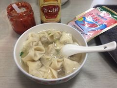 -周震馄饨