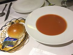 牛油餐包和鲜番茄汤-太平馆西餐厅(北京路店)