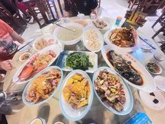 -阿浪海鲜连锁加工店(B栋2排1号火车头店)