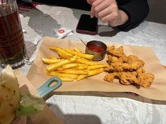 -必胜客(东部星悦天地店)