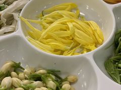 -菌乡缘·野生菌蒸汽鱼火锅(江边夜市店)