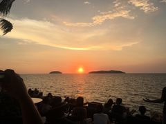 -Sunset Bar(丹绒亚路香格里拉店)