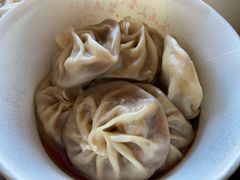 蟹黄汤包-鑫旺旺汤包(总店)