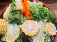 -一朵菌·野生菌探索家火锅(南亚店)