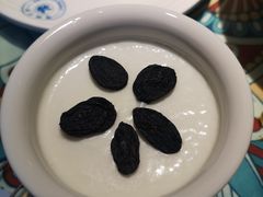 古丽自制酸奶-楼兰古丽·新疆拌面·清真(华阳城店)
