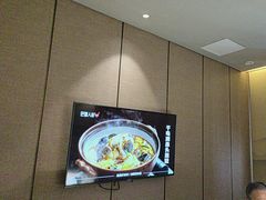 -巴盟人家·内蒙地方菜(华丽家族店)