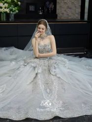 -Renee芮亦婚纱