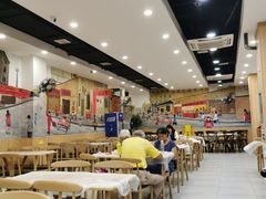 -江城燕子大排档(江汉路步行街店)