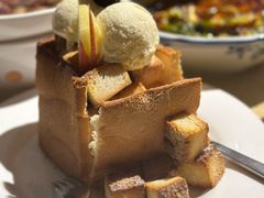 -铜锣湾·有麝自然香(重庆新天地店)