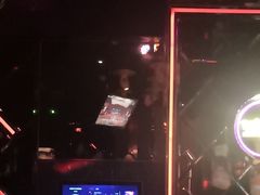 -温莎KTV(珠江路店)