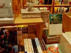-猫的天空之城概念书店(景德镇陶溪川店)