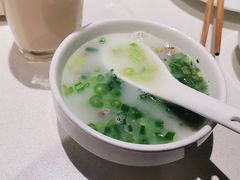 猪肚鸡锅底-海底捞火锅(长宁路龙之梦店)