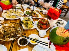 -四川小胡子海鲜(丁村万人海鲜广场店)