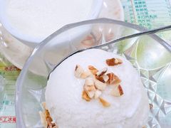 招牌椰子雪糕-顺记冰室(宝华路店)
