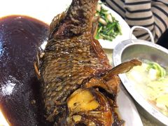 罾蹦鲤鱼-奥华餐厅·老张记(台基厂店)