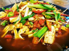 -二钳洞庭虾蟹·江湖菜(成都鹭岛店)