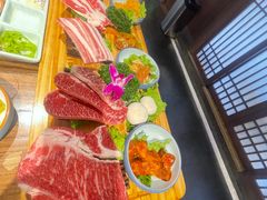 -明洞阿姨·韩式酱蟹烤肉·创意料理(三元桥店)