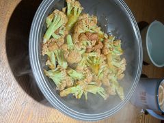 -蜜桃餐厅·伴山(湖滨商业街店)