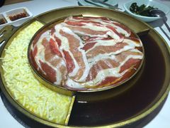 -猪啊牛呀羊啊铜盘烤肉(正大广场店)