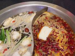 -沸炉重庆老火锅(军事博物馆店)