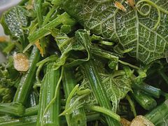 香酥虾皮丝瓜尖-小吊梨汤·北京菜(香山店)