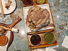 -哈啾嗨·新概念蒙餐(红星新城店)