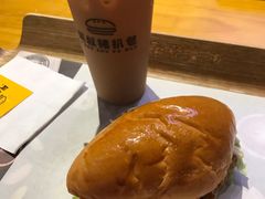 菠萝猪扒包-阿叔猪扒包(化州店)