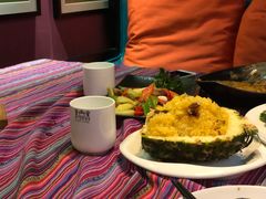 -香巴拉云南餐厅(华莱坞店)